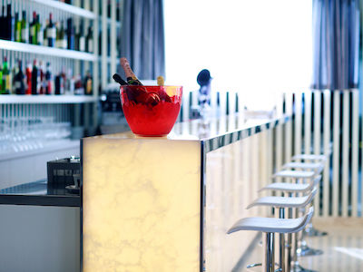 Hotel 9